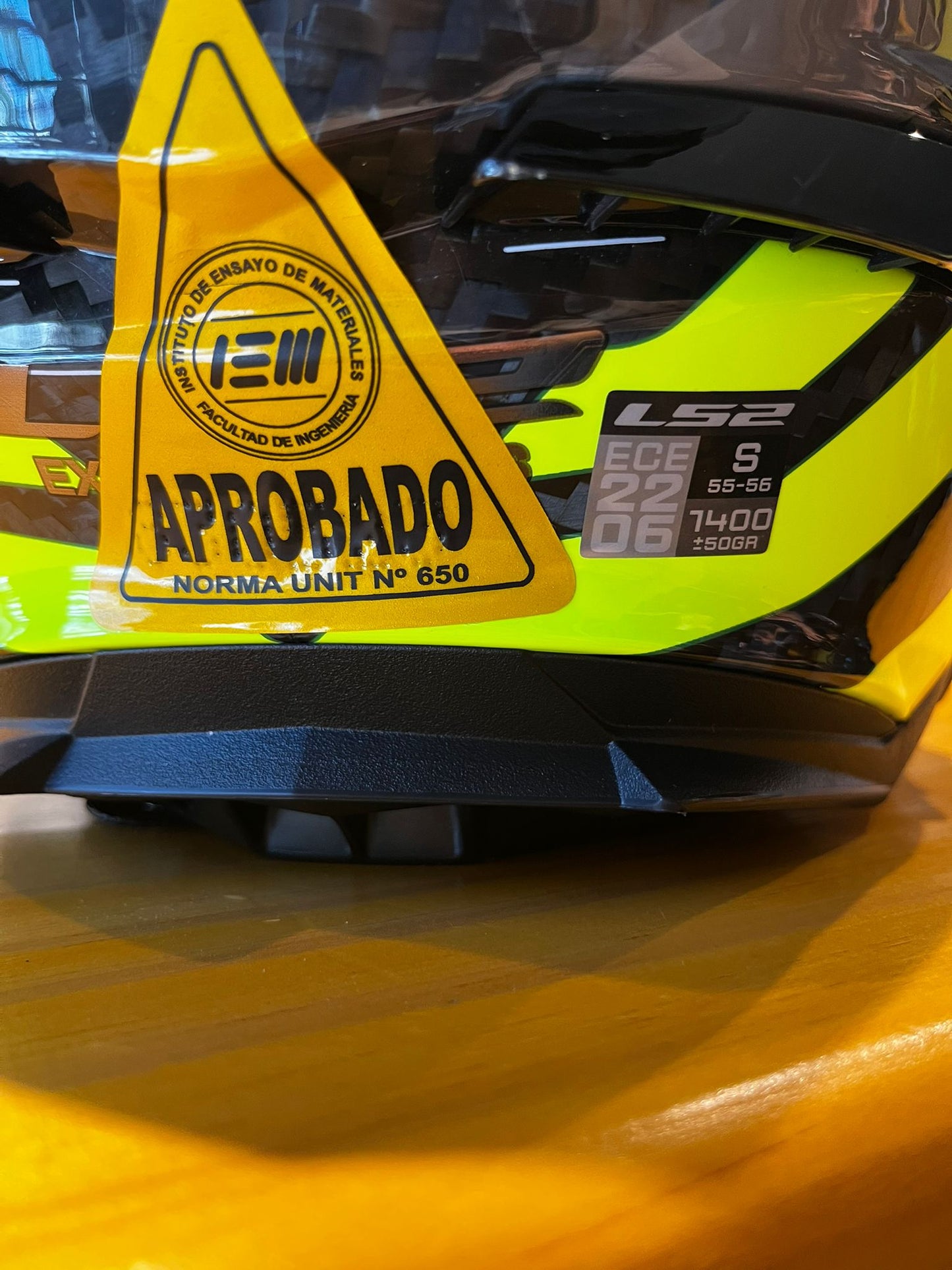 Casco ls2 explorer fibra de carbono talle S